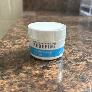 Rodan and Fields Lip Renewing Serum